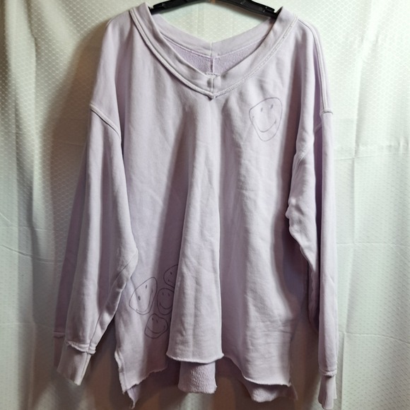 aerie Tops - AERIE Total Optimist Smiley Sweatshirt Sz L Lavendar Oversized Raw Edges Slouchy